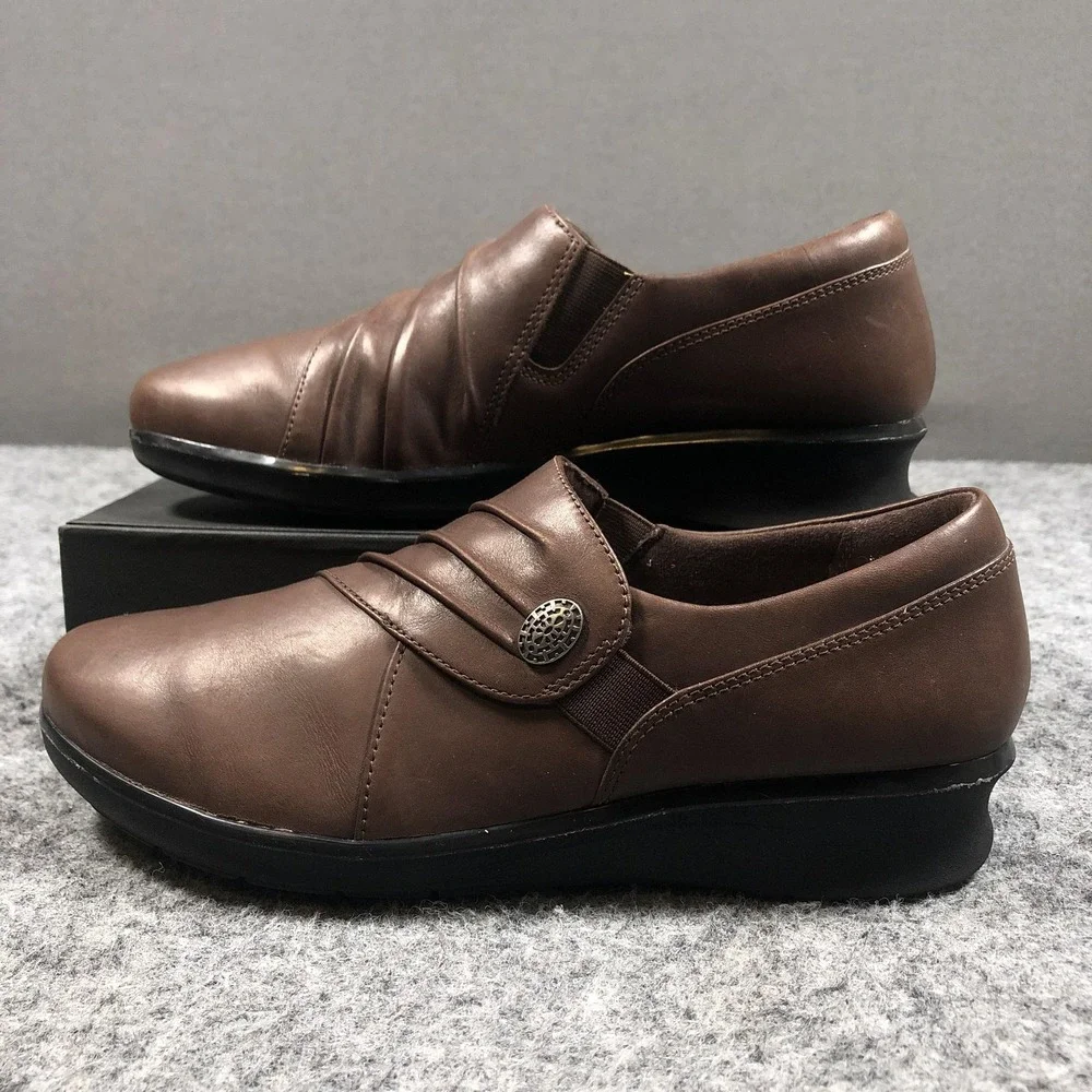 Clarks Collection Shoes Womens Size 7 Brown Leather Slip On Comfort Loafers